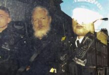 Justiça britânica nega extradição de Assange