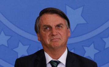 Placar do Impeachment de Bolsonaro tem 110 votos a favor e 53 contra