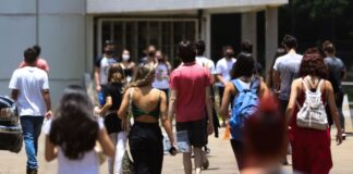 Estudantes podem pedir reaplicação do Enem a partir de hoje
