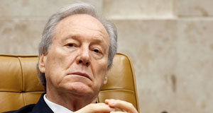 NÃO SE DISCUTE: Lewandowski intima juiz após descumprimento de decisão envolvendo Lula