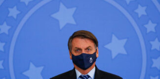 Bolsonaro sanciona aumento da margem de crédito consignado para 40%