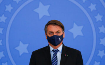 Bolsonaro sanciona aumento da margem de crédito consignado para 40%