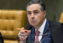 “Ditaduras vêm com intolerância, violência contra os adversário e falta de liberdade”, afirma Barroso