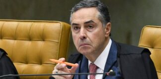 “Ditaduras vêm com intolerância, violência contra os adversário e falta de liberdade”, afirma Barroso