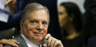 “Ciro já foi de esquerda”, diz Tasso Jereissati, que vai disputar prévias do PSDB