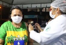 Governadora do RN toma segunda dose da vacina contra Covid-19 com 15 dias de atraso