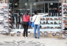 Decreto libera eventos com até 100 pessoas, amplia horário do comércio e proíbe bebidas alcoólicas em espaços públicos em Natal