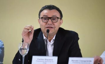 PSB dá fortes sinais de que vai abandonar Ciro e apoiar Lula em 2022