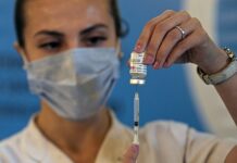 Últimas da vacina: Anvisa recomenda suspensão de Janssen e AstraZeneca em grávidas