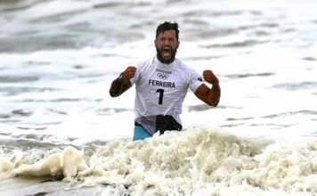 Potiguar Ítalo Ferreira é ouro no Japão