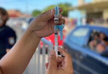 Natal começa vacinação de pessoas com 37 anos ou mais contra Covid nesta segunda (12)