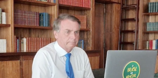 Bolsonaro diz que pretende definir hoje data para desobrigação de máscaras