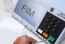 Eleições 2022: Presidente (Bolsonaro) veta projeto que permitiria união de partidos em federação