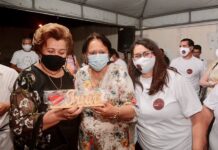 Em Santa Cruz, governadora abre feira de artesanato na Casa de Cultura Popular