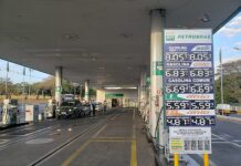 “O preço da gasolina hoje é uma decisão do presidente Bolsonaro”, diz engenheiro da Petrobrás