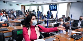 Com prazo perto do fim, CCJ vota mudanças eleitorais e pode enterrar coligações