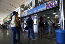 Mega-Sena deve pagar hoje prêmio de R$ 10,5 milhões