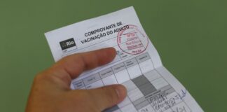 Liberado certificado de vacinação para quem tomou vacinas diferentes