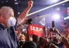 Lula tem 48% dos votos (56% dos válidos) e vence no primeiro turno, aponta pesquisa Genial Quaest