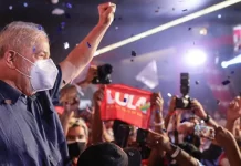 Lula tem 48% dos votos (56% dos válidos) e vence no primeiro turno, aponta pesquisa Genial Quaest