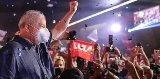 Lula tem 48% dos votos (56% dos válidos) e vence no primeiro turno, aponta pesquisa Genial Quaest
