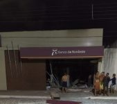 Quadrilha explode agência bancária em Ceará-Mirim