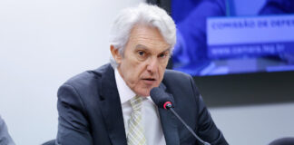 Chegada de Bolsonaro impõe dilema a filiados do PL no RN