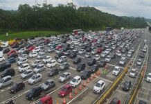 Rodovias Anchieta e Imigrantes têm congestionamento em direção ao litoral de SP