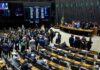 CONGRESSO SE REÚNE PARA ANALISAR VETOS DE BOLSONARO
