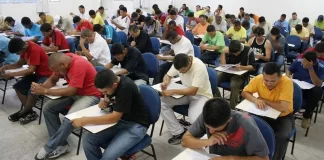 País tem 15 mil vagas em 159 concursos abertos e salários de R$ 30 mil