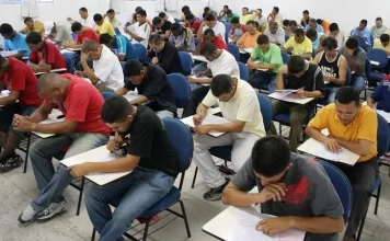 País tem 15 mil vagas em 159 concursos abertos e salários de R$ 30 mil
