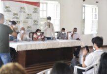 Governo firma parceria para obras viárias e anuncia unidade do Corpo de Bombeiros em Currais Novos