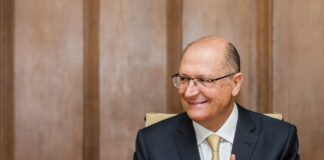 Alckmin se encontra com Siqueira e acerta filiação com PSB para ser vice de Lula