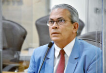 Hermano Morais não descarta saída do PSB e confirma convite do PSDB