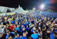 Em Ceará-Mirim, multidão prestigia a oficialização da candidatura de Antônio Henrique e professora Margareth