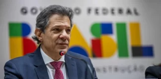 Haddad confirma saída do governo para reforçar campanha de Lula